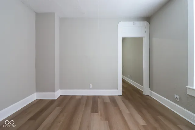 $1,000 | 1668 South Talbott Street, Indianapolis, IN 46225