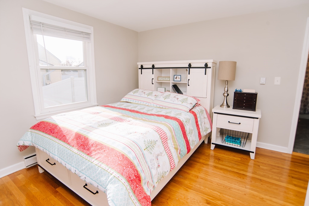 22 Amanda Street Springfield, MA 01118 - Photo 24 of 42