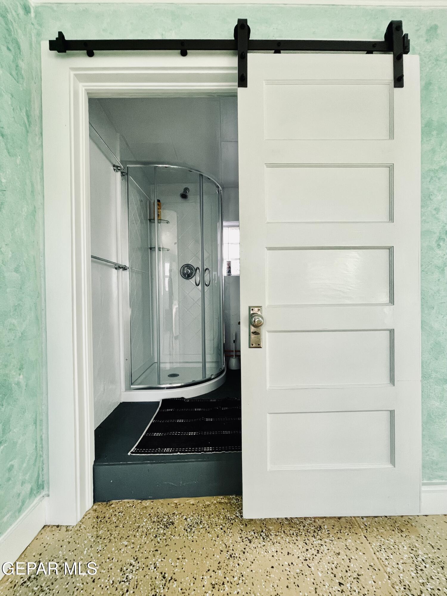 801 North Austin Street East Marfa, TX 79843 - Photo 15 of 19 Bath2Barn