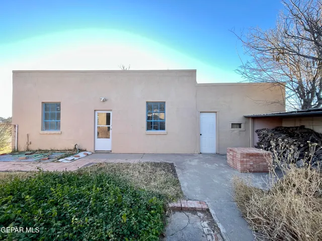 $345,000 | 801 North Austin Street East, Marfa, TX 79843