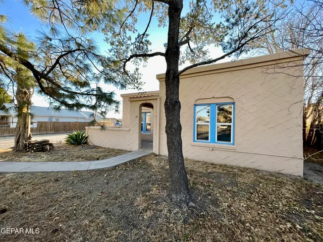 $345,000 | 801 North Austin Street East, Marfa, TX 79843