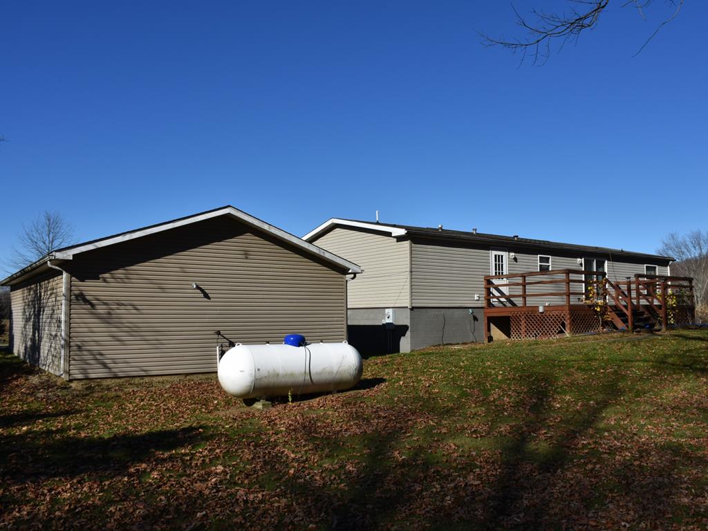 23214 Jericho Road Edinboro, PA 16412 - Photo 5 of 25 Gallery Image 5