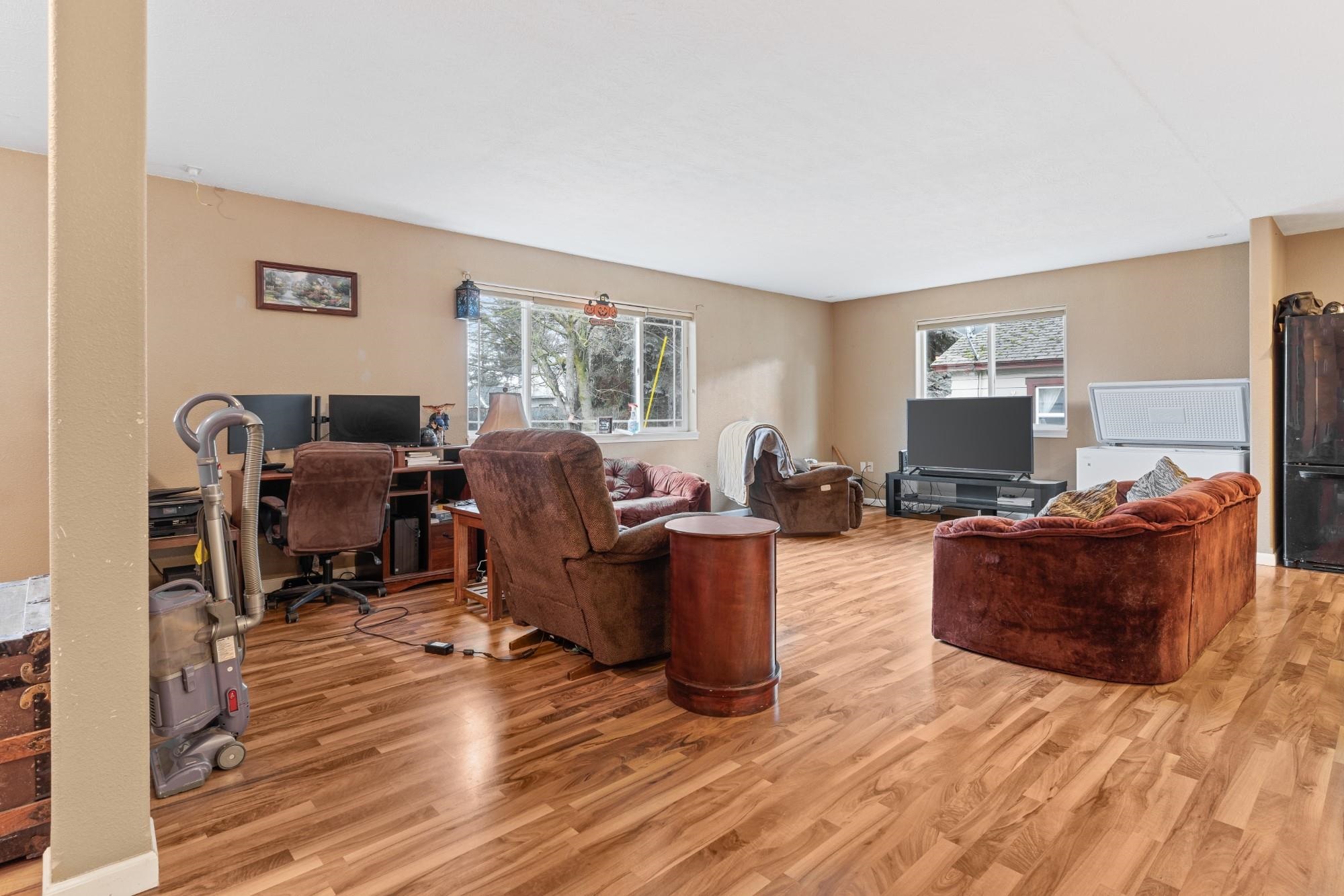 615 North Sargent Road Spokane Valley, WA 99212 - Photo 6 of 36 Gallery Image 6