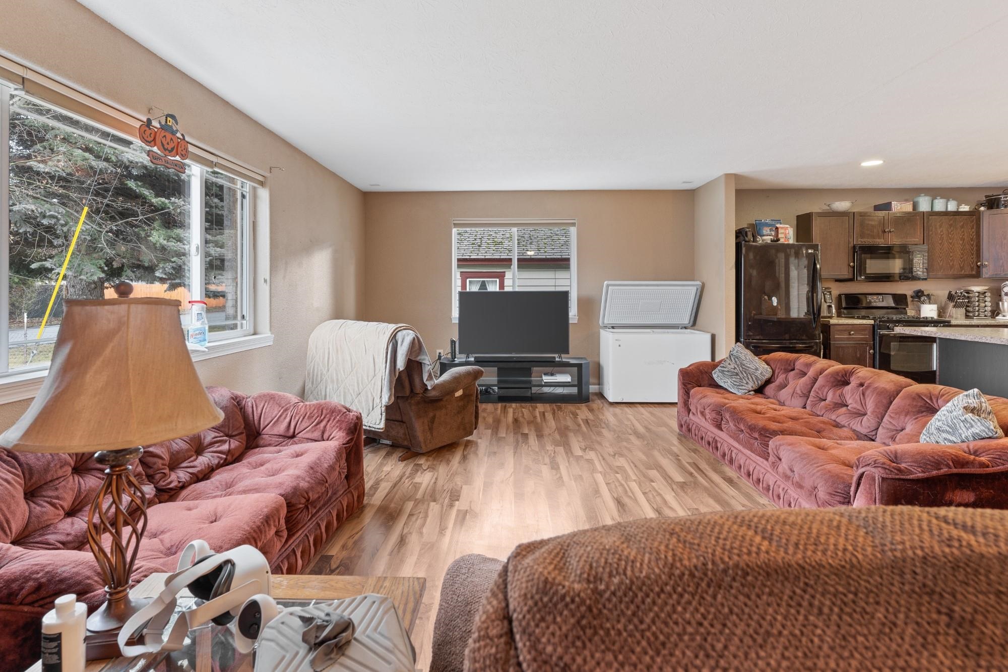 615 North Sargent Road Spokane Valley, WA 99212 - Photo 8 of 36 Gallery Image 8