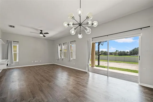 $3,000 | 10909 Observatory Way, Tampa, FL 33647