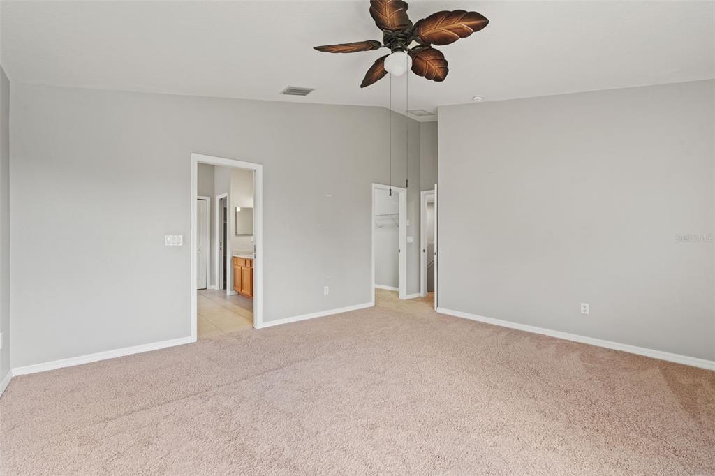 10909 Observatory Way Tampa, FL 33647 - Photo 21 of 39 a view of an empty room and window