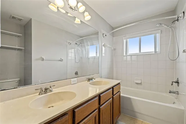 $3,000 | 10909 Observatory Way, Tampa, FL 33647