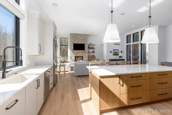 $2,200,000 | 6880 Kilmer Drive Southeast, Grand Rapids, MI 49512