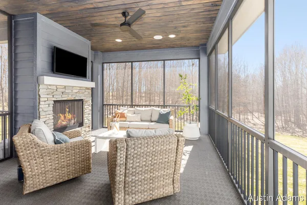 $2,200,000 | 6880 Kilmer Drive Southeast, Grand Rapids, MI 49512