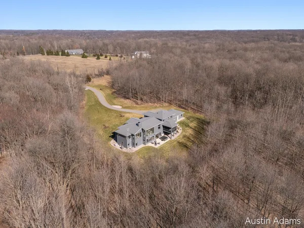 $2,200,000 | 6880 Kilmer Drive Southeast, Grand Rapids, MI 49512