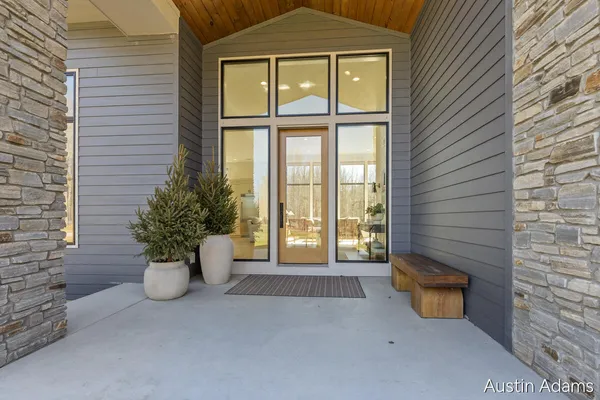 $2,200,000 | 6880 Kilmer Drive Southeast, Grand Rapids, MI 49512