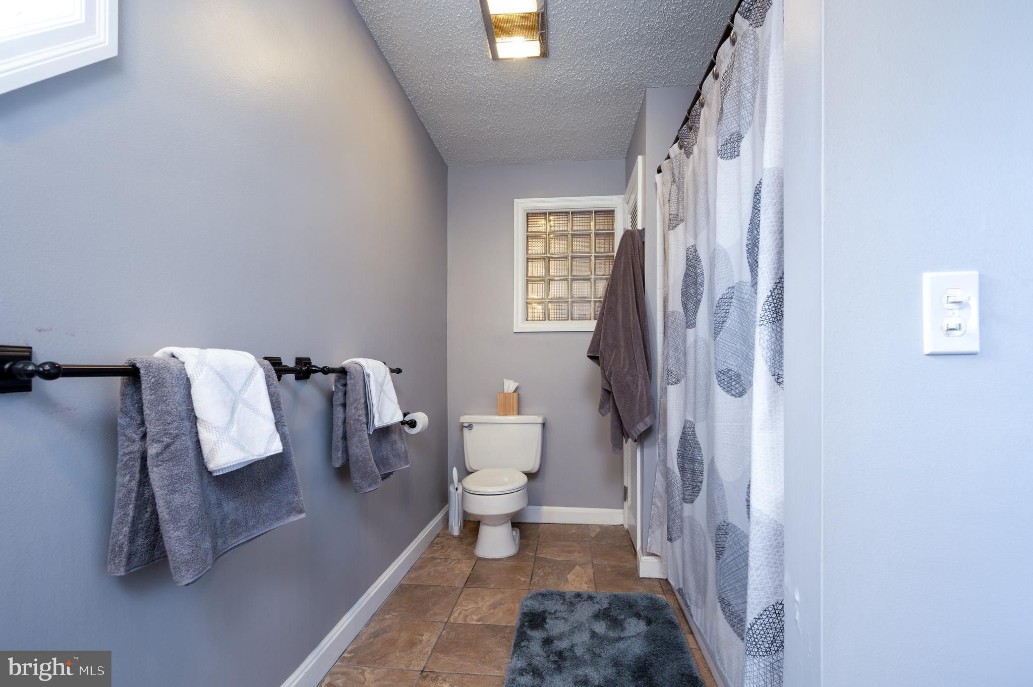 1225 Roth Church Rd Spring Grove Pa Spring Grove, PA 17362 - Photo 21 of 33