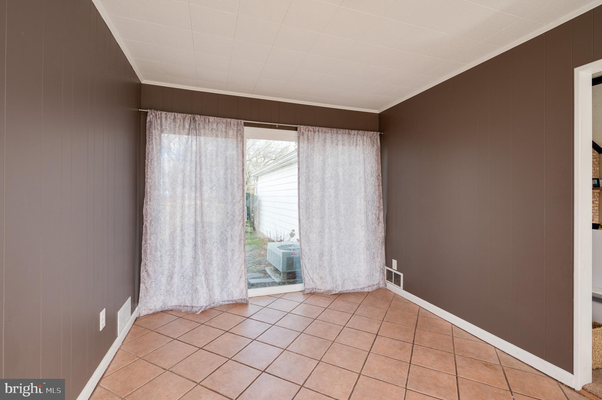 1225 Roth Church Rd Spring Grove Pa Spring Grove, PA 17362 - Photo 25 of 33