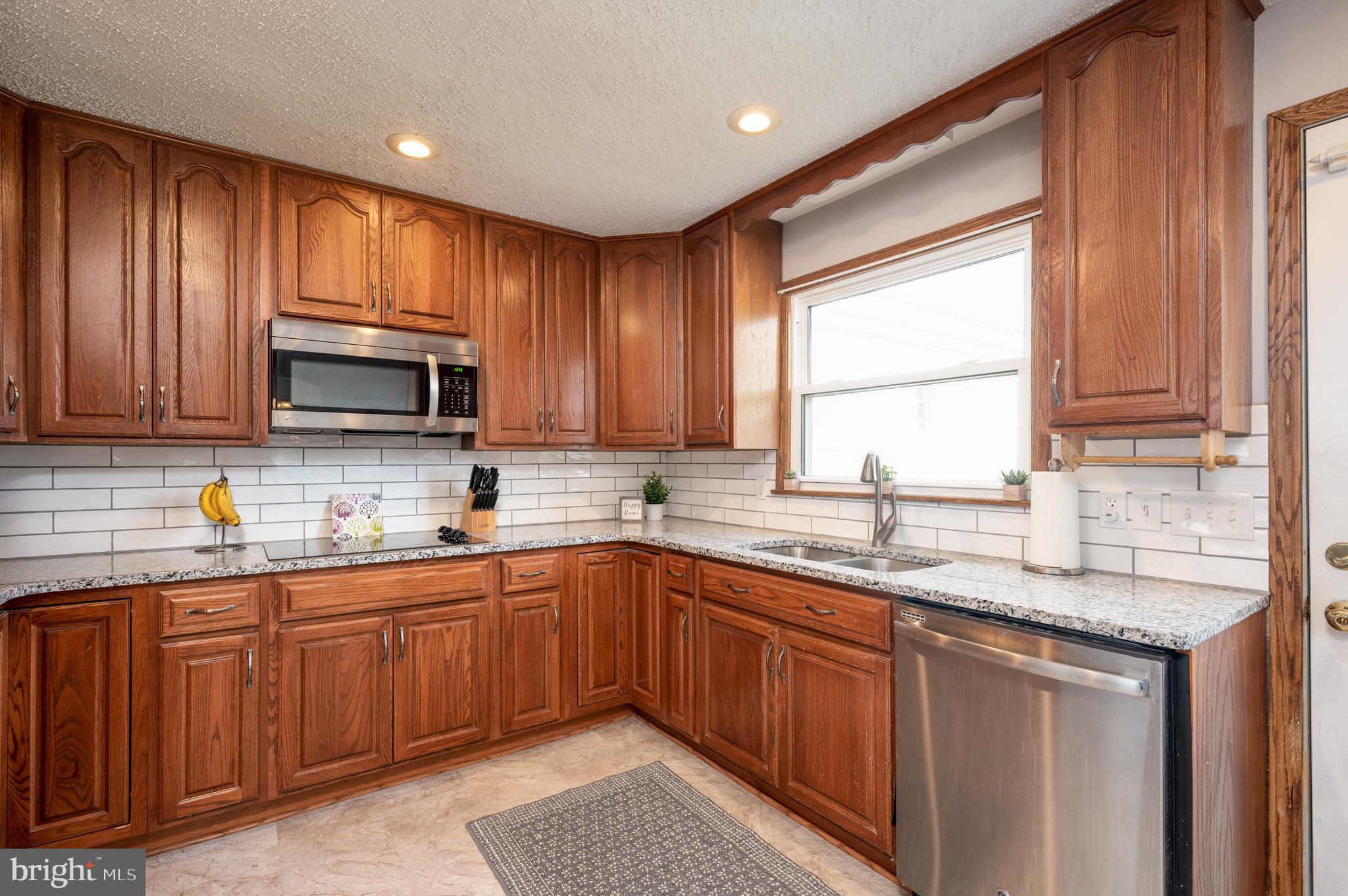 1225 Roth Church Rd Spring Grove Pa Spring Grove, PA 17362 - Photo 10 of 33