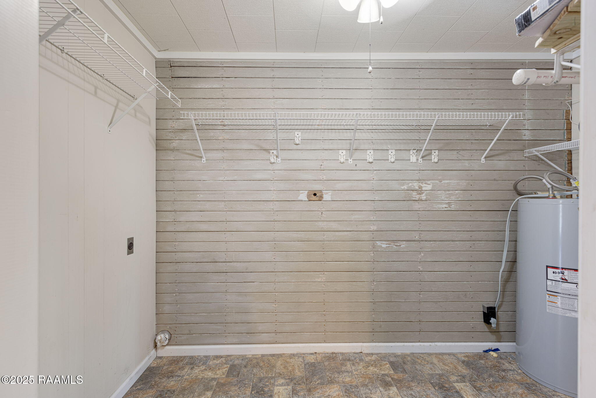 720 West Lastie Erath, LA 70533 - Photo 14 of 24 12-web-or-mls-720 W Lastie St-15