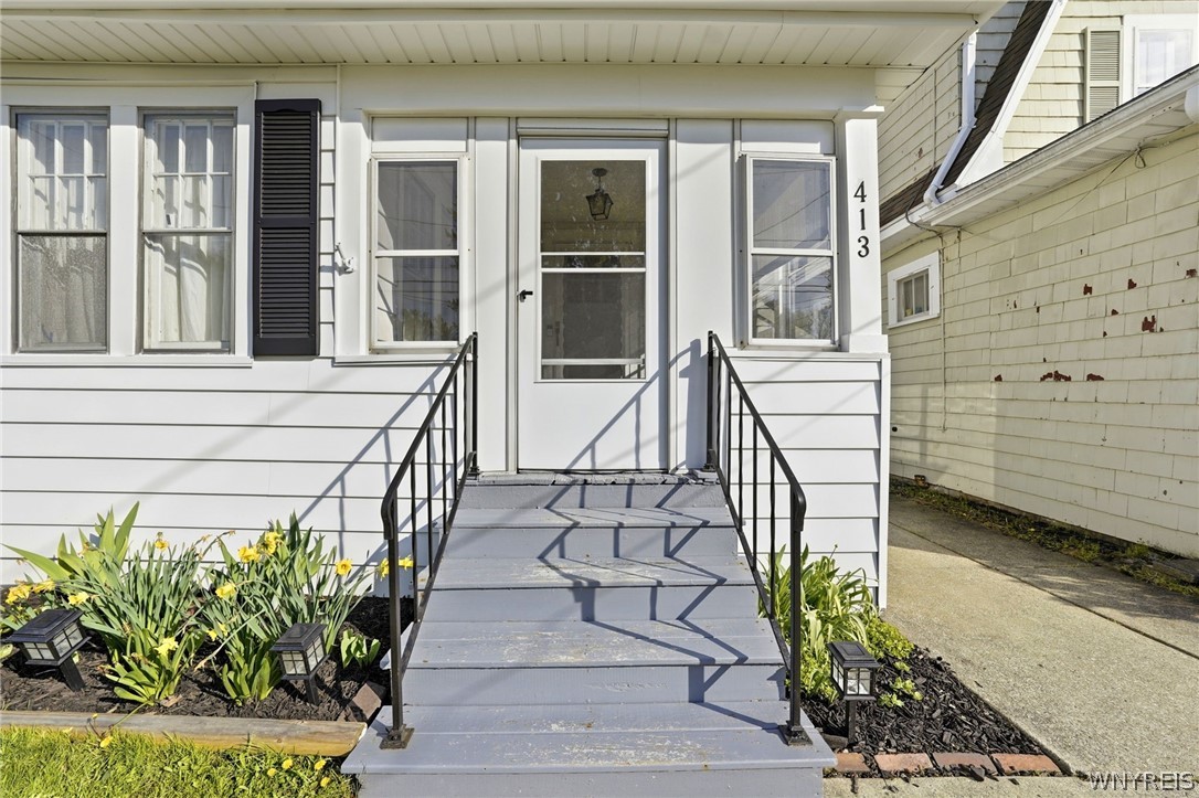 413 Adam Street Tonawanda, NY 14150 - Photo 4 of 50