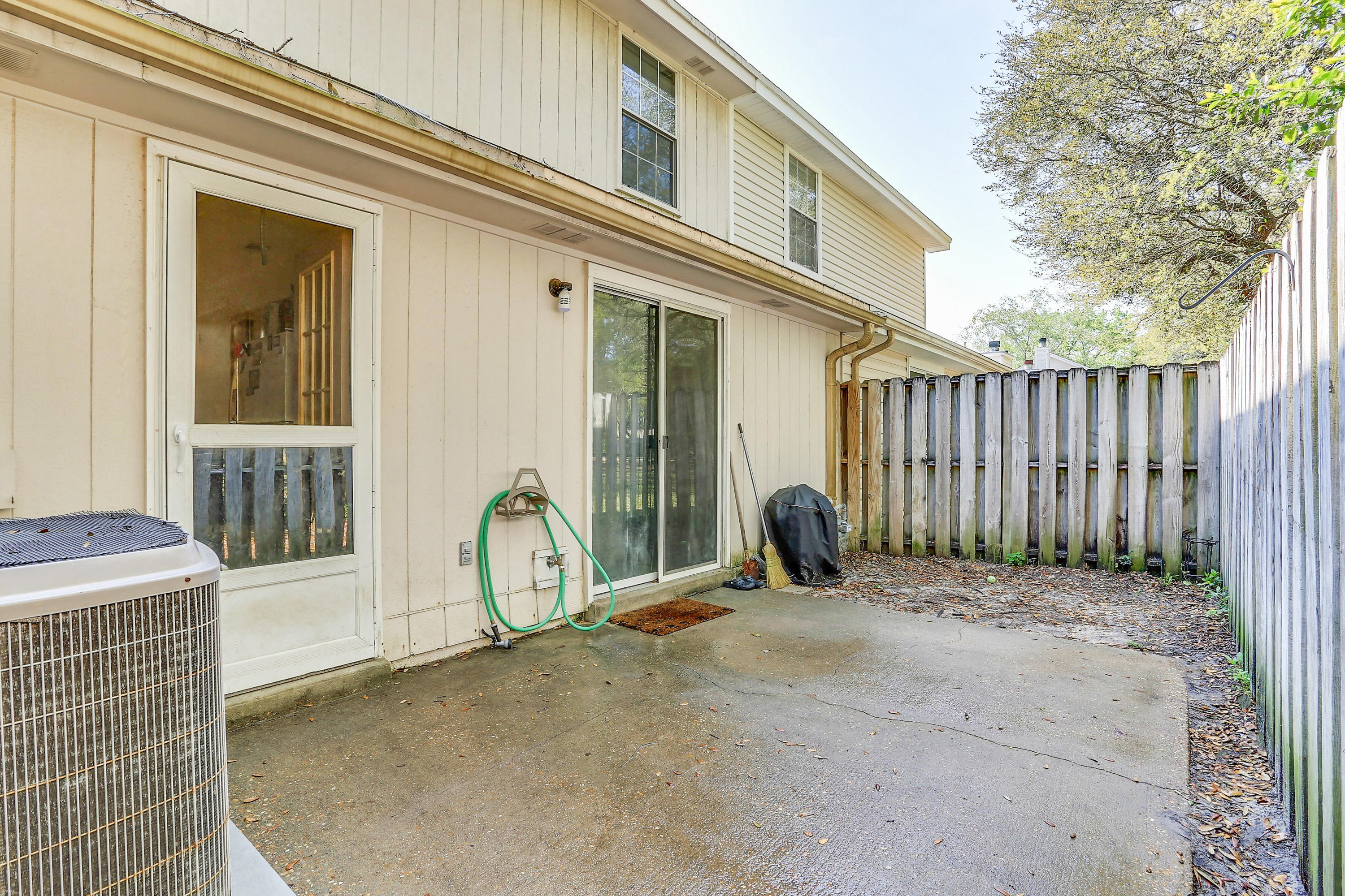 9 Falcon Ridge Lane, Unit 9 Fort Walton Beach, FL 32547 - Photo 23 of 23 a view of outdoor space and yard