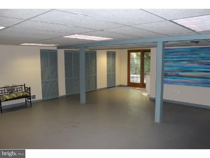 501 Candace Lane Villanova, PA 19085 - Photo 18 of 21 Gallery Image 18