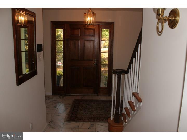 501 Candace Lane Villanova, PA 19085 - Photo 8 of 21 Gallery Image 8