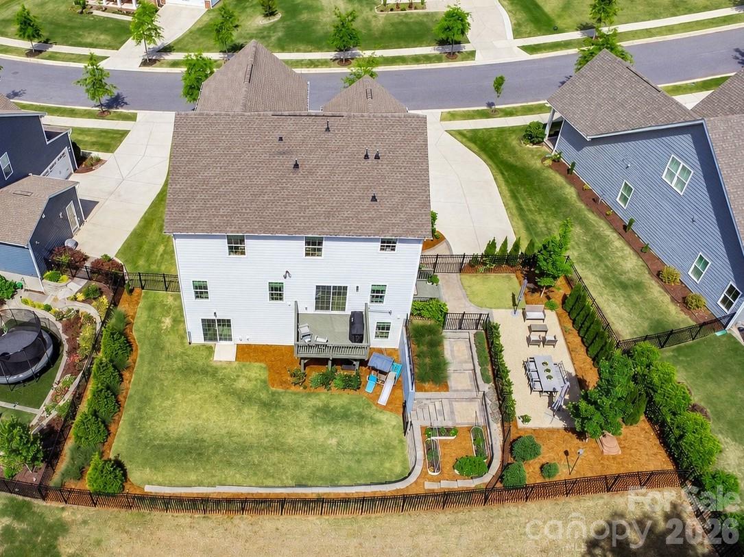 11126 Sound Road Davidson, NC 28036 - Photo 4 of 46