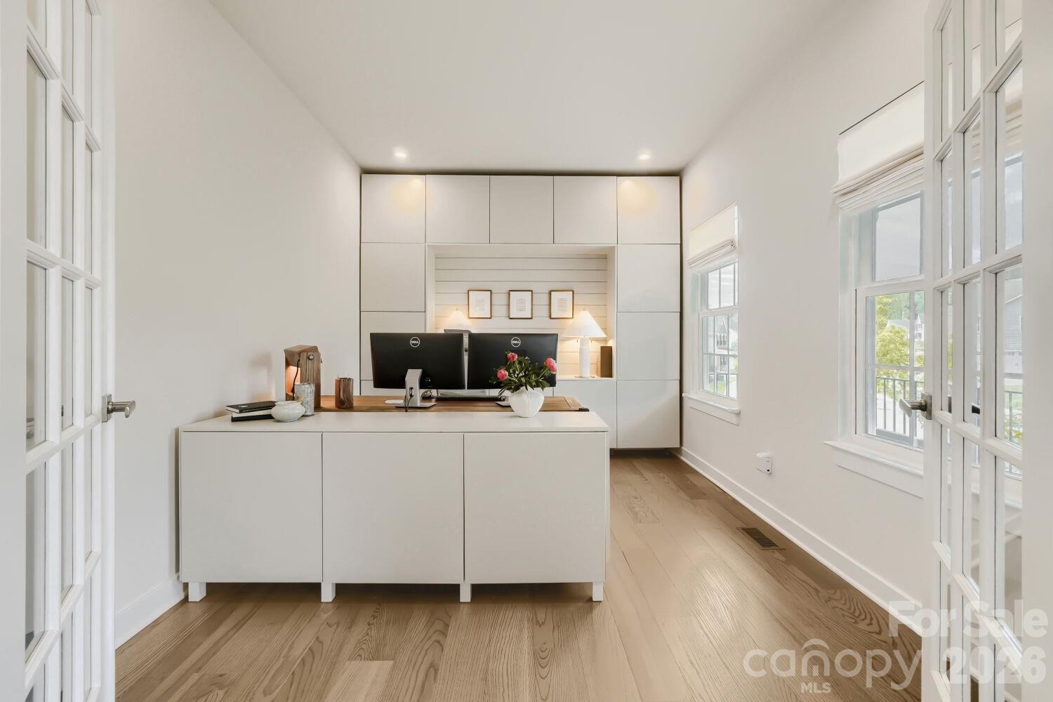 11126 Sound Road Davidson, NC 28036 - Photo 5 of 46