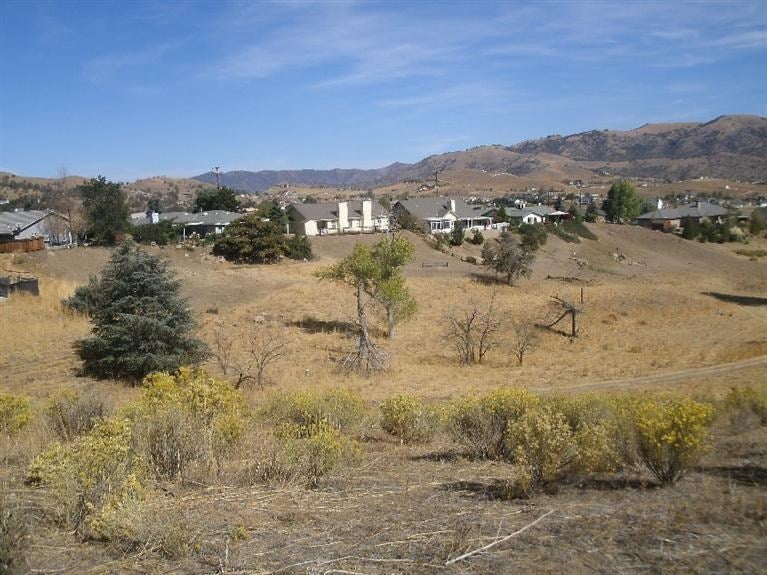 21013 Quail Springs Road Tehachapi, CA 93561 - Photo 6 of 12 Gallery Image 6