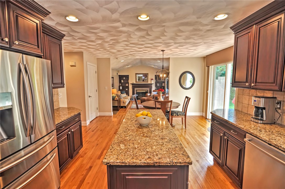 199 Council Rock Road Cranston, RI 02921 - Photo 11 of 38 Gallery Image 11