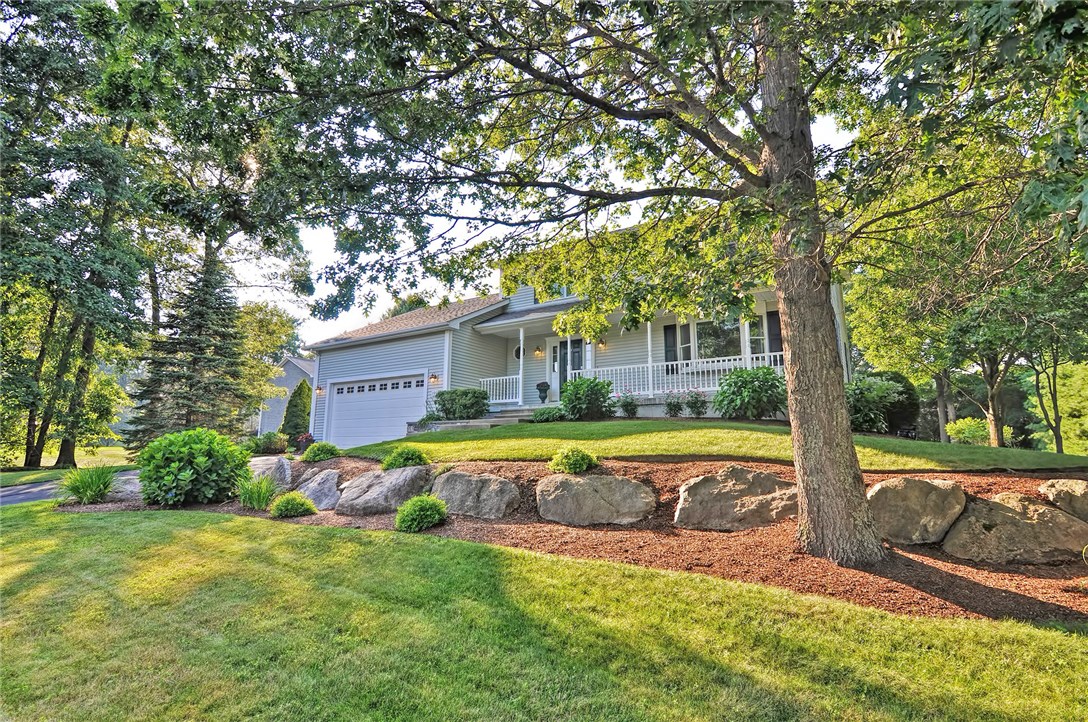 199 Council Rock Road Cranston, RI 02921 - Photo 3 of 38 Gallery Image 3