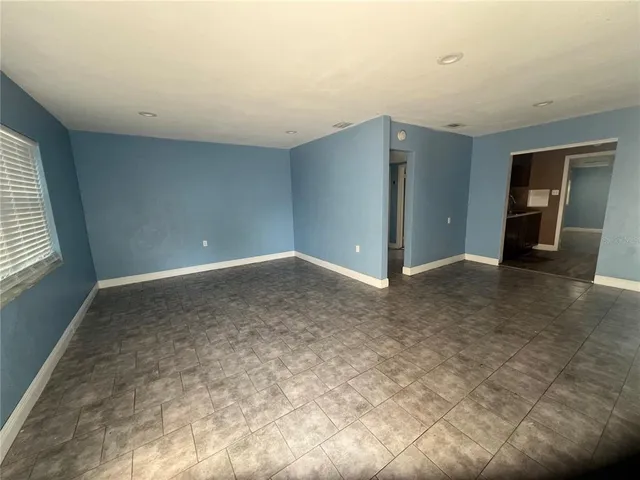 $2,000 | 3614 6th Avenue South, St. Petersburg, FL 33711