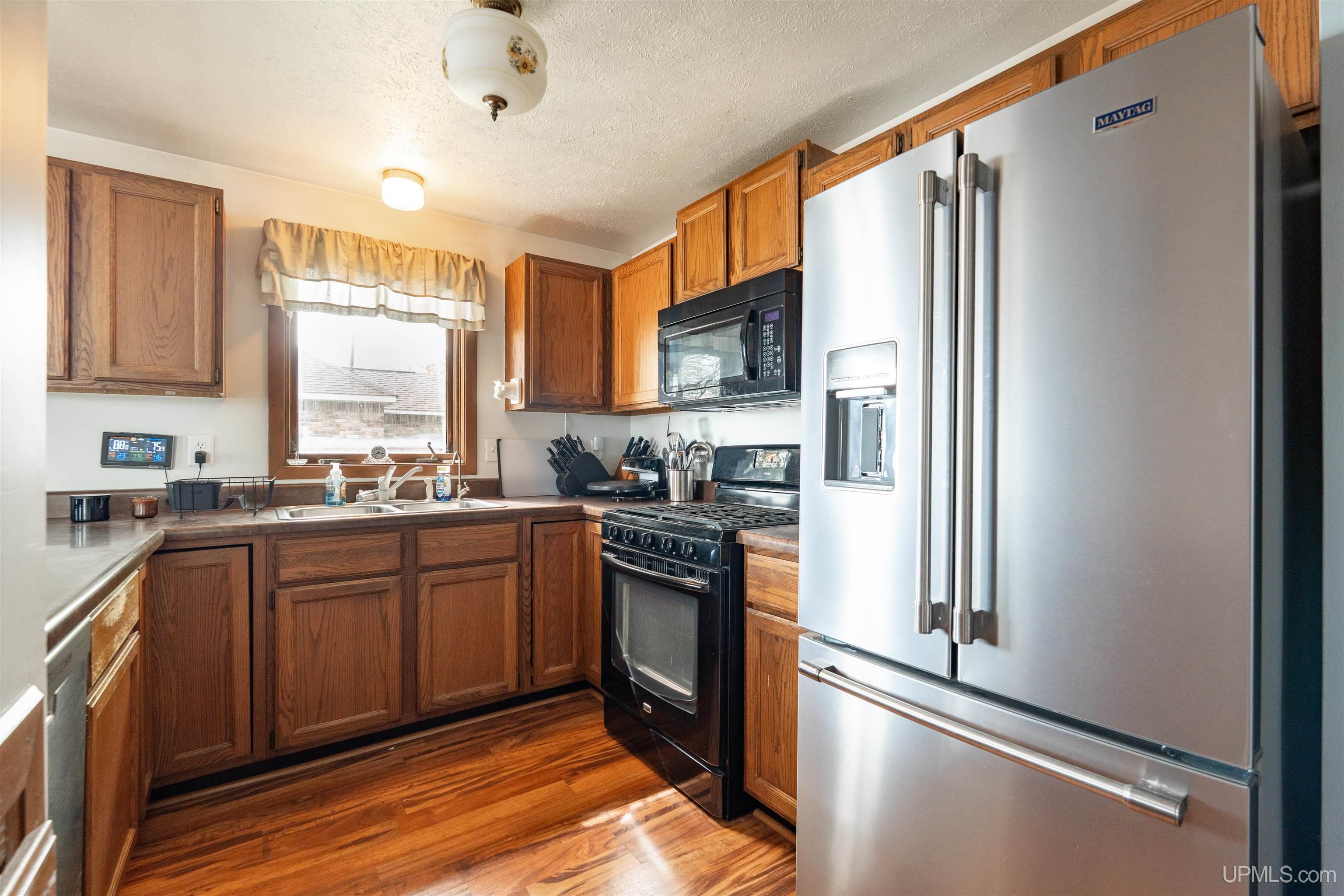 8166 Arrowhead Road Manistique, MI 49854 - Photo 4 of 66