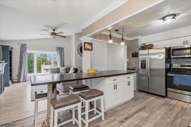 23 Arnold Road Landing, NJ 07850 - Photo 12 of 37