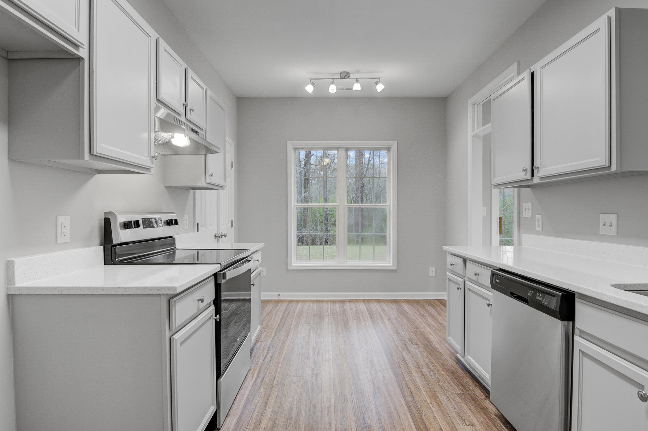 820 Nightshade Way Raleigh, NC 27610 - Photo 16 of 32 Kitchen