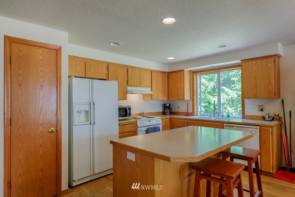 160 Ross Road Kelso, WA 98626 - Photo 6 of 19 Gallery Image 6