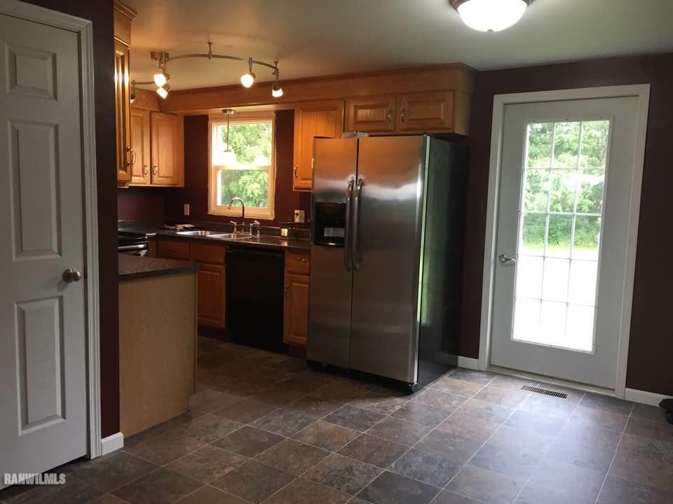 25085 Locust Road Lanark, IL 61046 - Photo 14 of 17 Gallery Image 14