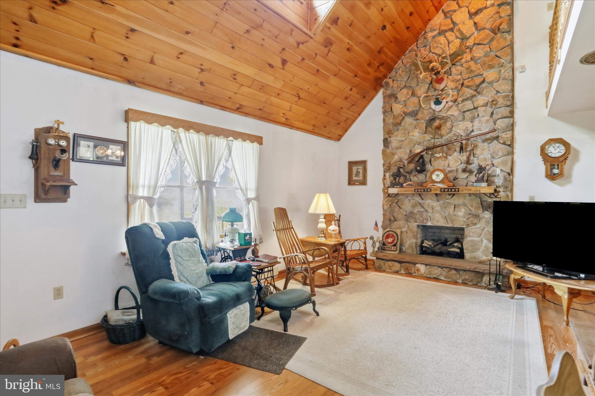 353 Overlook Terrace Keyser, WV 26726 - Photo 6 of 40