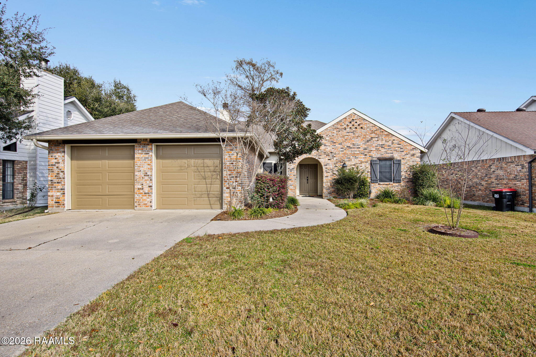 121 Pleasant View Drive Lafayette, LA 70503 - Photo 1 of 26 Welcome Home!