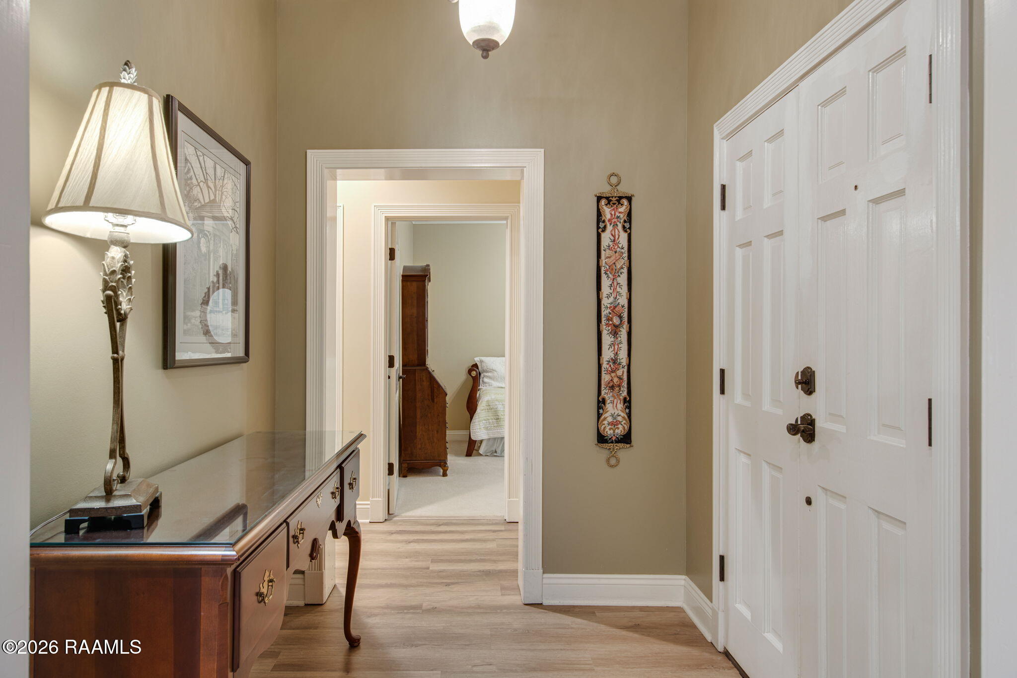 121 Pleasant View Drive Lafayette, LA 70503 - Photo 4 of 26 Foyer