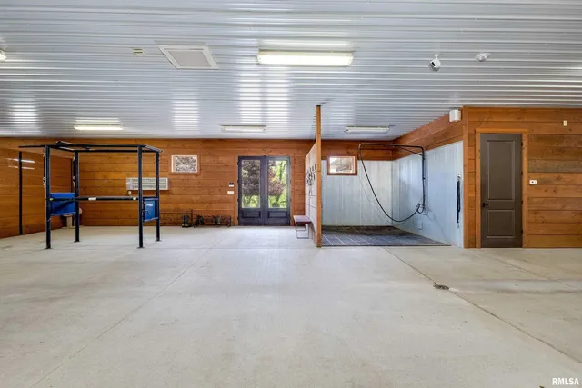 $3,450,000 | 5122 230th Street North, Port Byron, IL 61275