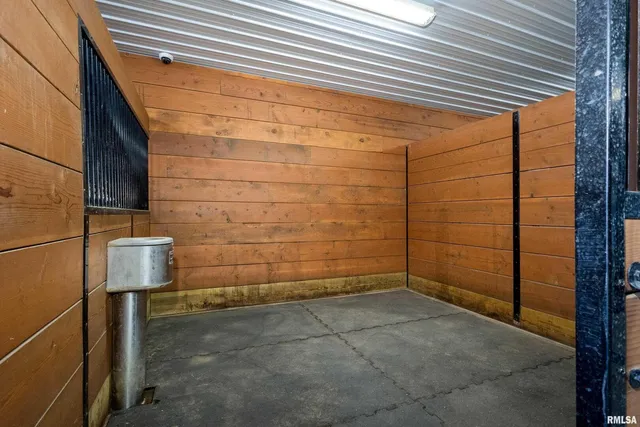 $3,450,000 | 5122 230th Street North, Port Byron, IL 61275