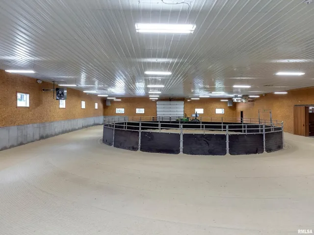 $3,450,000 | 5122 230th Street North, Port Byron, IL 61275