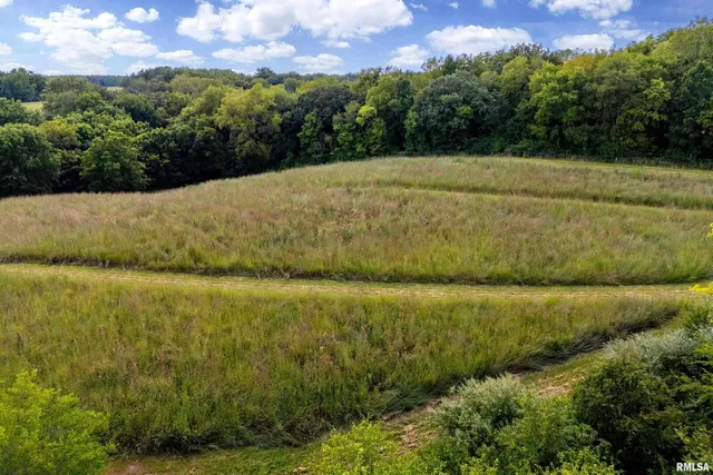 $3,450,000 | 5122 230th Street North, Port Byron, IL 61275