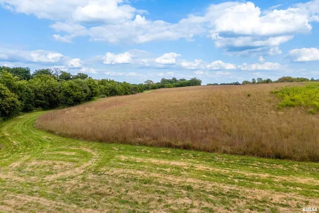 $3,450,000 | 5122 230th Street North, Port Byron, IL 61275