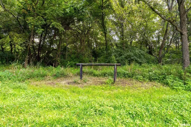 $3,450,000 | 5122 230th Street North, Port Byron, IL 61275