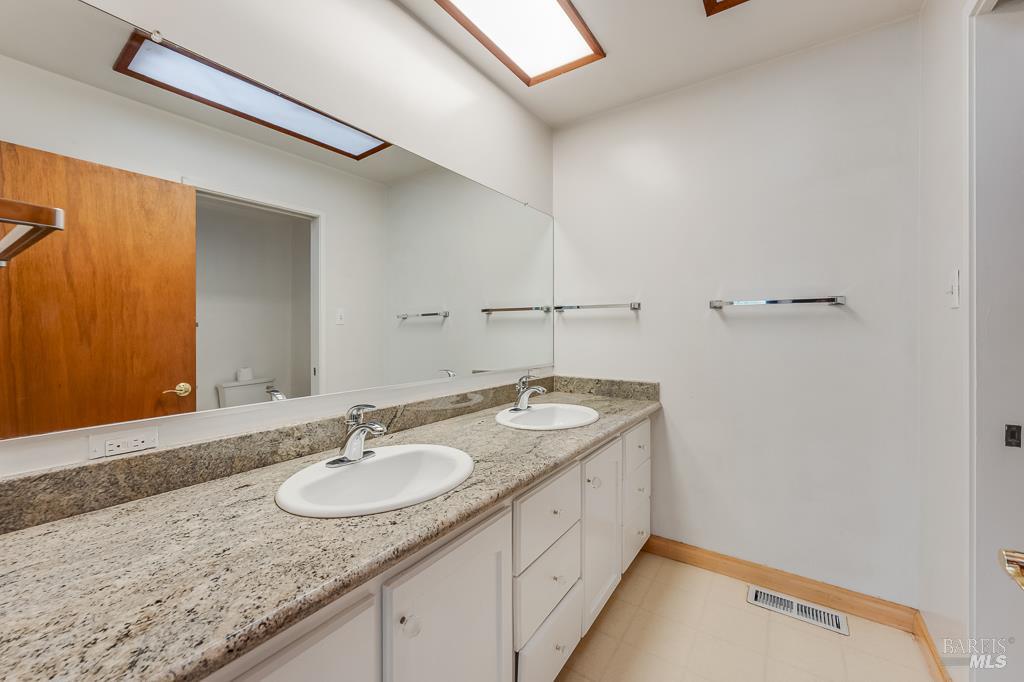355 Butterfield Road San Anselmo, CA 94960 - Photo 20 of 38