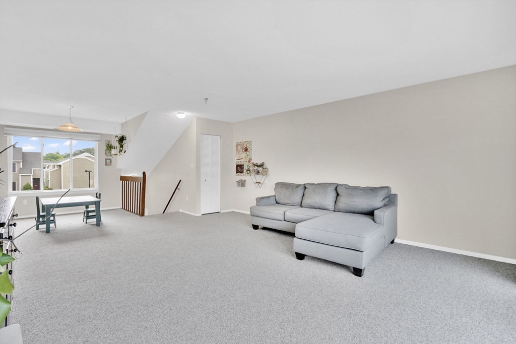 26 Nassau Drive, Unit 26 Springfield, MA 01129 - Photo 8 of 39
