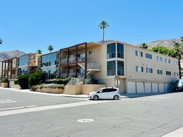 39905 Bird Lane Rancho Mirage, CA 92270 - Photo 2 of 16 IMG_0503