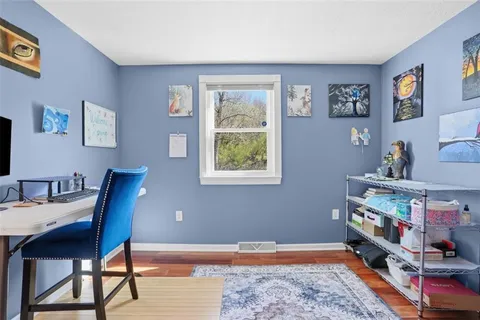 a view of entryway and hall