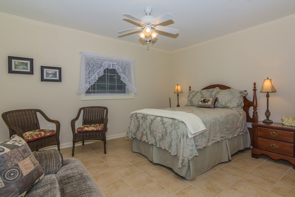 357 Legend Court Santee, SC 29142 - Photo 23 of 43