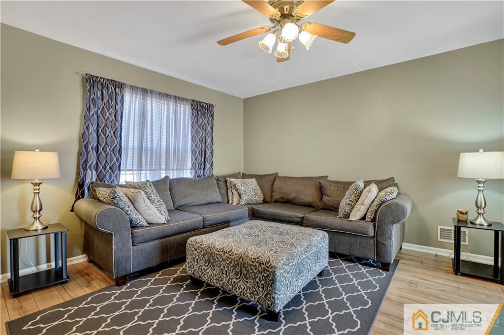 18 Taylor Road Brick, NJ 08723 - Photo 5 of 25 Gallery Image 5