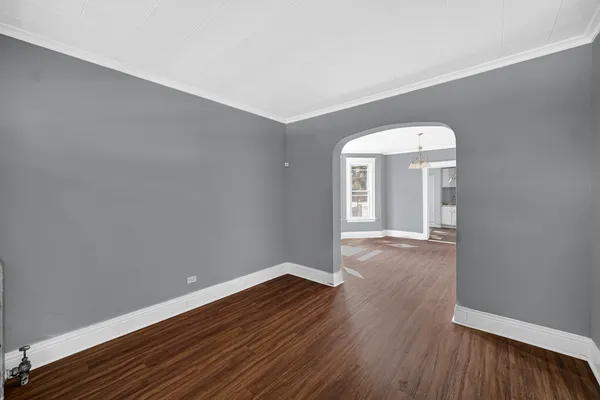 $3,000 | 72 East 136th Street, Riverdale, IL 60827